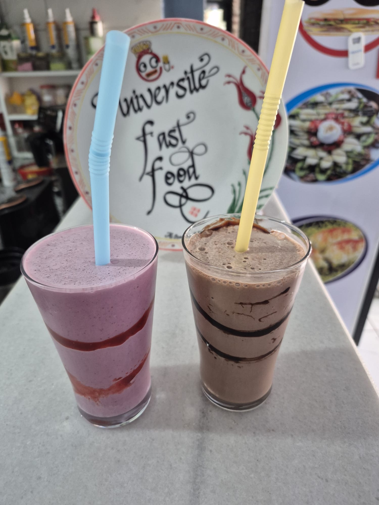 Milkshake sunumları